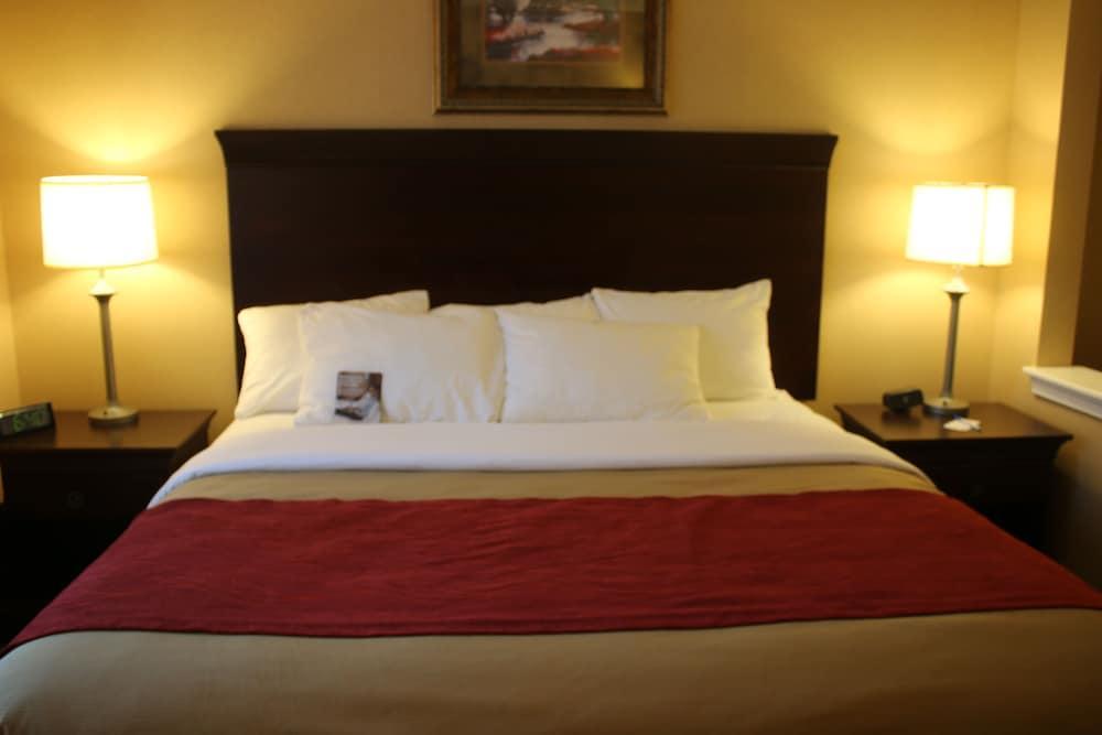 Comfort Inn & Suites Scarborough-Portland Екстериор снимка