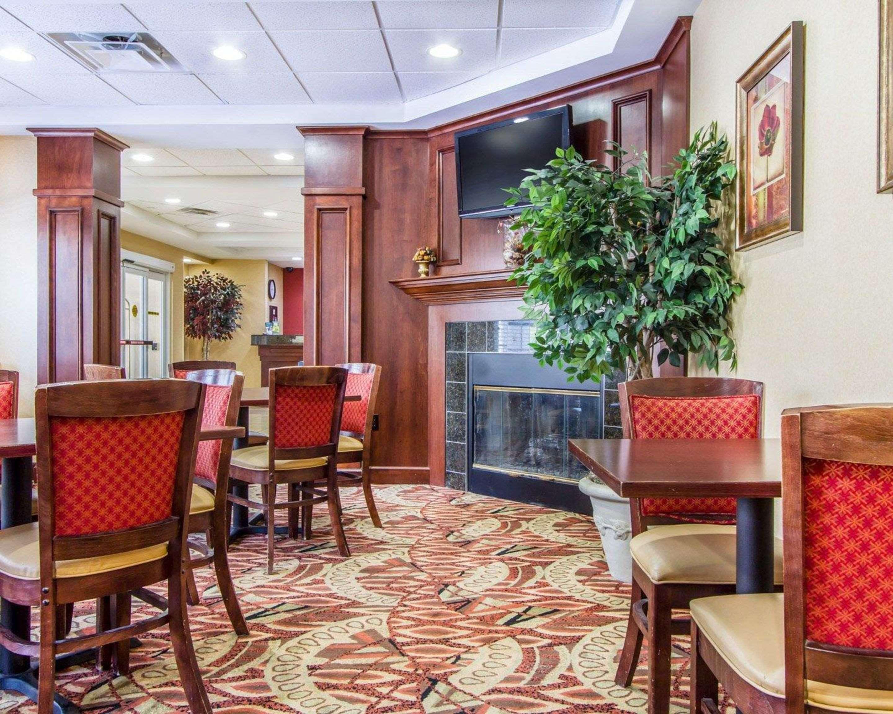 Comfort Inn & Suites Scarborough-Portland Екстериор снимка