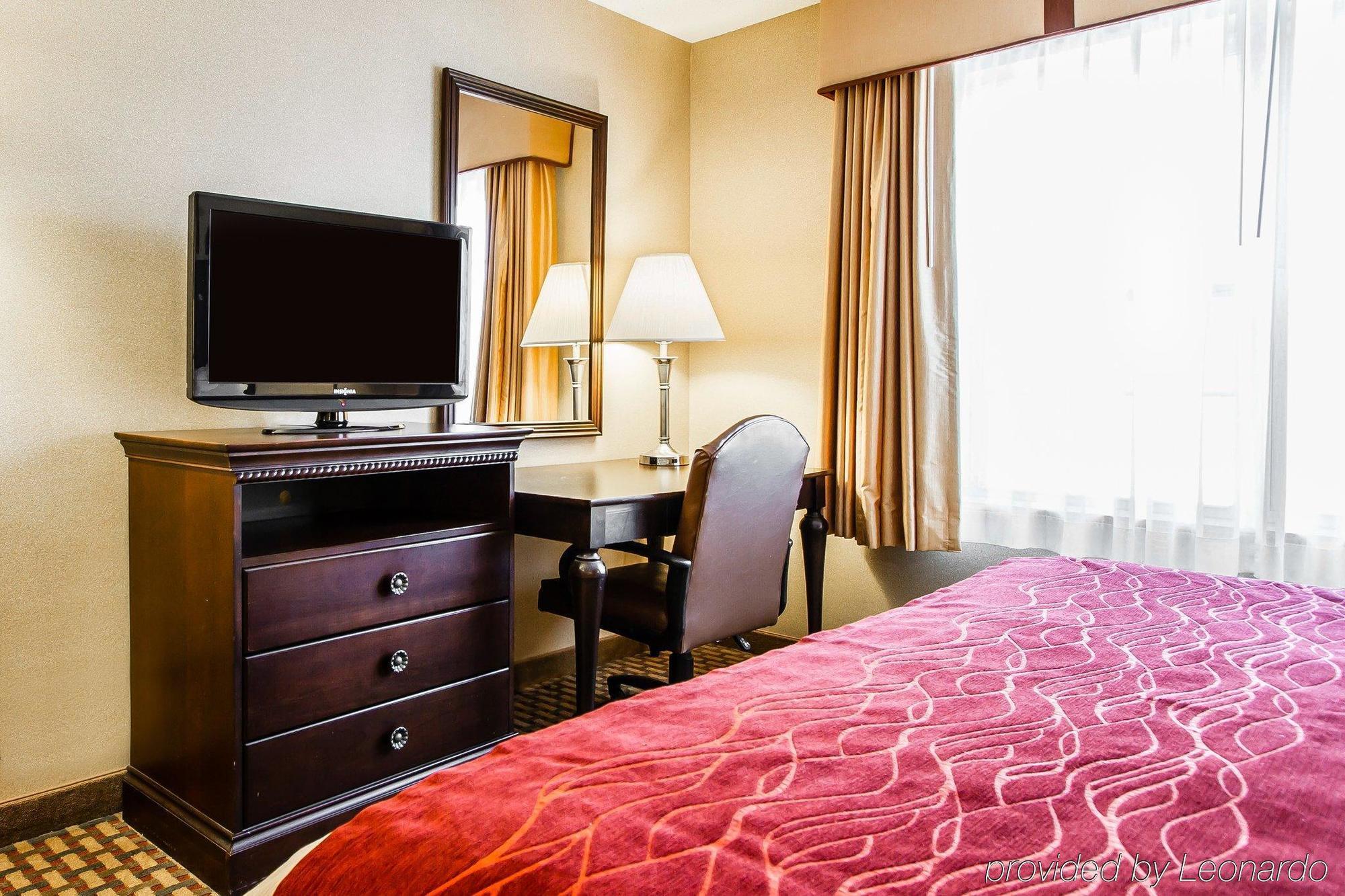 Comfort Inn & Suites Scarborough-Portland Екстериор снимка